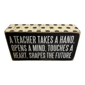Box Sign - A Teacher